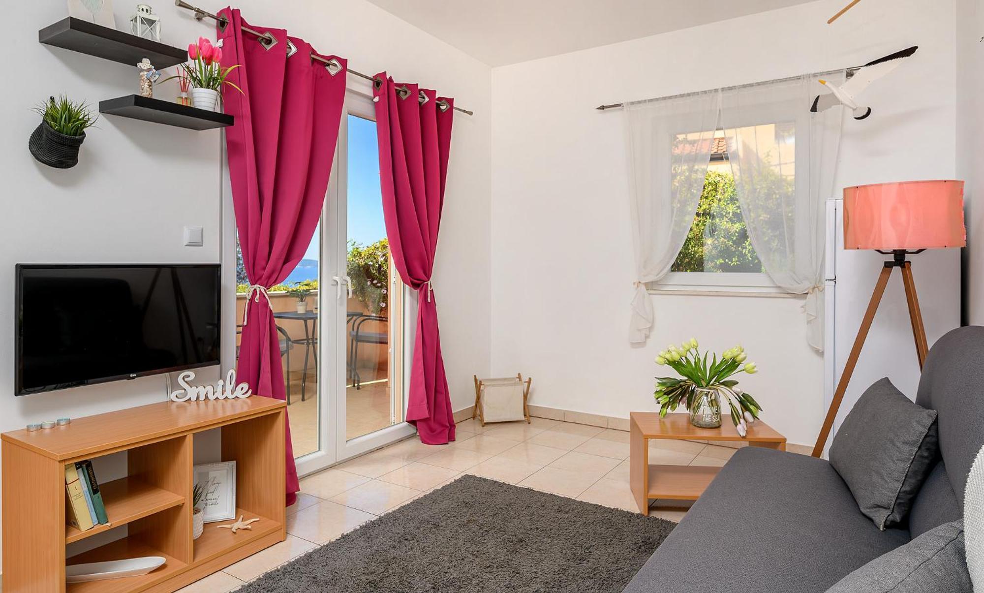 Apartment Mare คอมีชา ภายนอก รูปภาพ