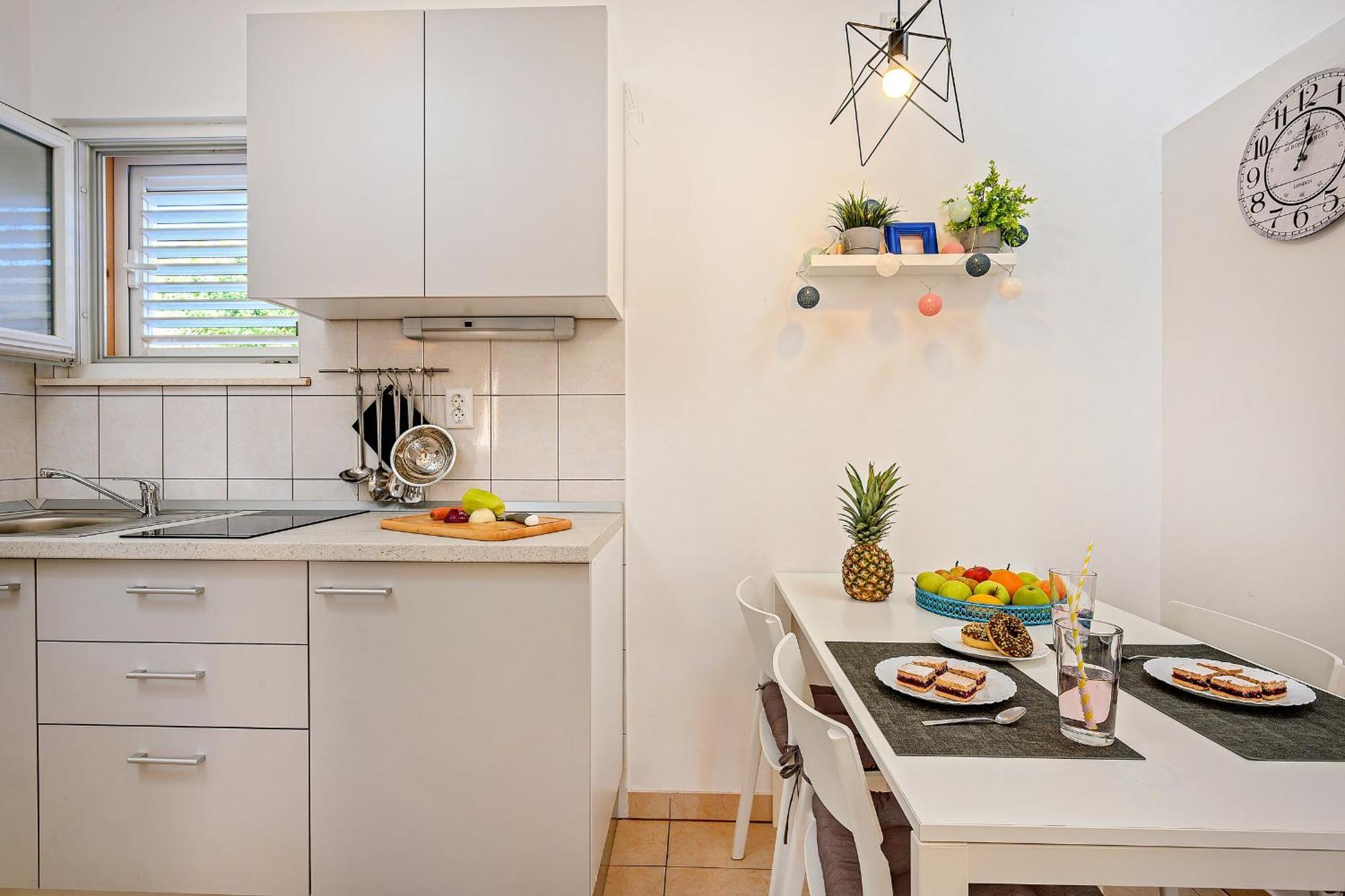 Apartment Mare คอมีชา ภายนอก รูปภาพ